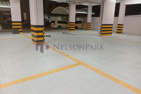 3 bedrooms Apartment in Doha, Qatar No. 60990 10