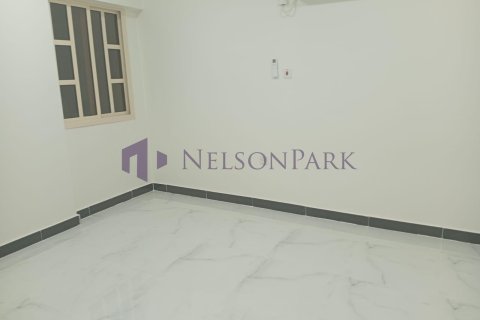 3 bedrooms Apartment in Doha, Qatar No. 60990 6