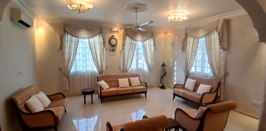 5 غرفة نوم  فيلا في ٱلسِّيْب, عُمان رقم 54902