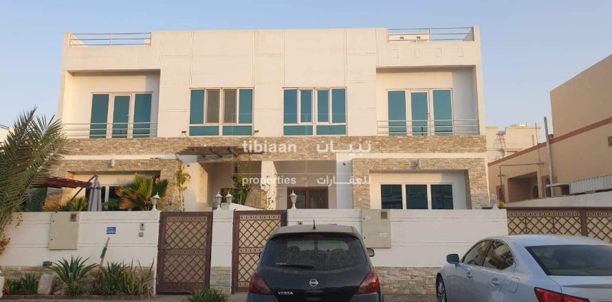 6 bedrooms Twin Villa in As Sib, Oman No. 53407