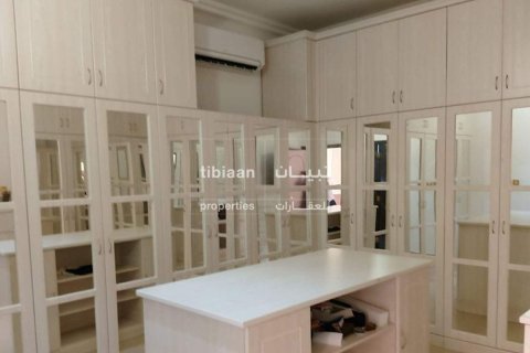 Villa Gemela de 5 dormitorios en Al Ansab, Oman No. 53411 7