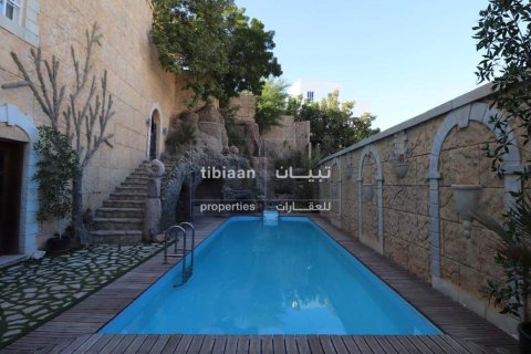 Villa de 6 dormitorios en Muscat, Oman No. 53408