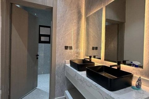 4 bedrooms Apartment in Riyadh, Saudi Arabia No. 62497 14