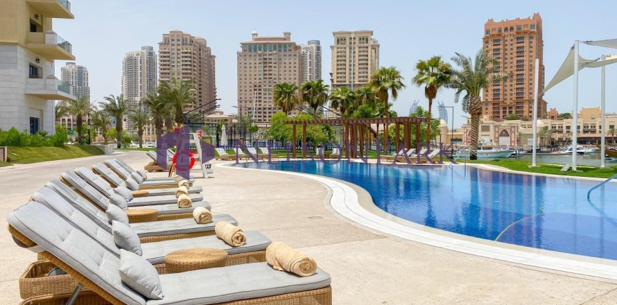 Townhouse de 2 dormitorios en Doha, Qatar No. 60979