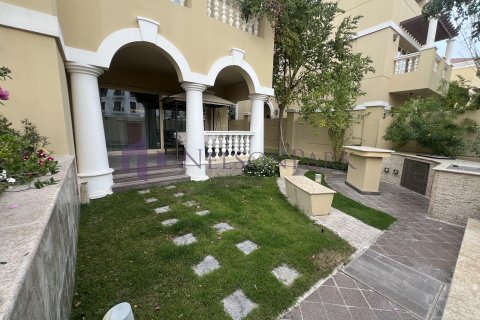 6 غرفة نوم  فيلا في الدوحة, Qatar رقم 60815 3