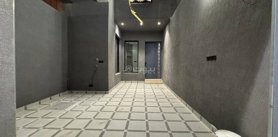 5 bedrooms Apartment in Riyadh, Saudi Arabia No. 61713