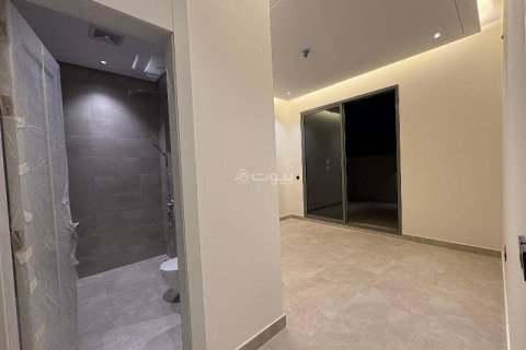 2 bedrooms Apartment in Riyadh, Saudi Arabia No. 69114 4