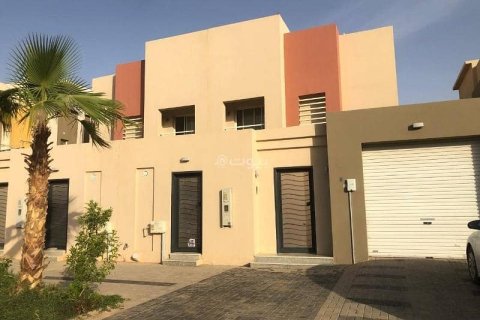 Villa de 3 chambres à Riyadh, Saudi Arabia No. 69207