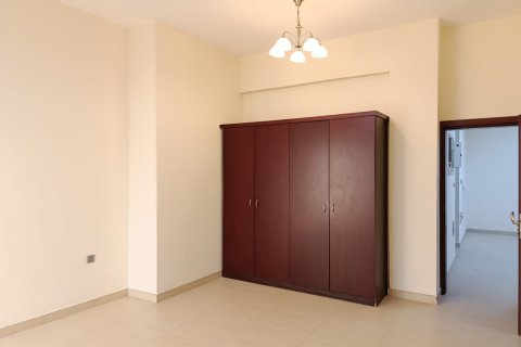 Villa Jumelée de 5 chambres à Muscat, Oman No. 106905 10