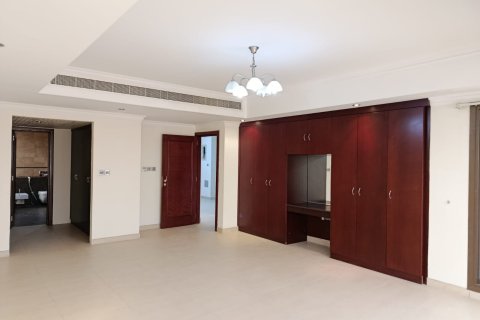 Villa Jumelée de 5 chambres à Muscat, Oman No. 106905 13
