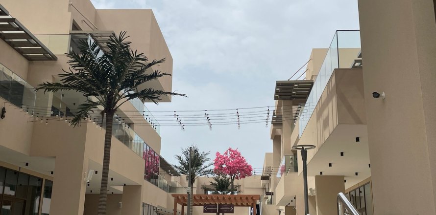 Office de 55m² à Muscat, Oman No. 106902