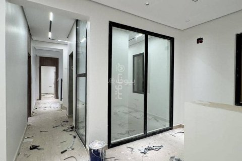 Villa de 7 chambres à Riyadh, Saudi Arabia No. 69126 10