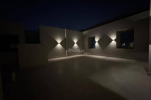 3 bedrooms Apartment in Riyadh, Saudi Arabia No. 69130