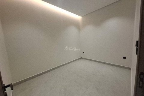 3 bedrooms Apartment in Riyadh, Saudi Arabia No. 69154 11