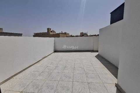 3 bedrooms Apartment in Riyadh, Saudi Arabia No. 69154 5