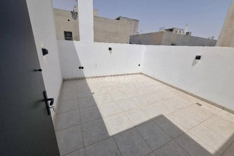 3 bedrooms Apartment in Riyadh, Saudi Arabia No. 69154 15