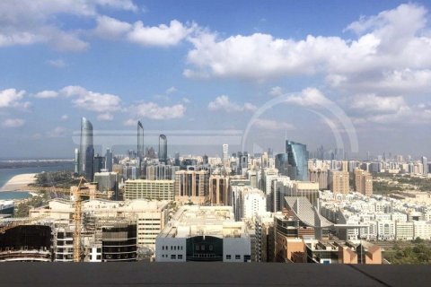 2 bedrooms Apartment in Al Khalidiya, UAE No. 13208