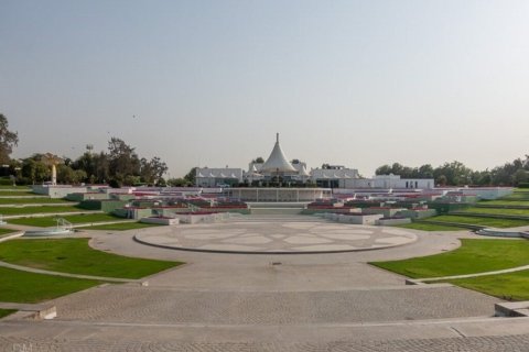 10 bedrooms Villa in Dubai, UAE No. 5865