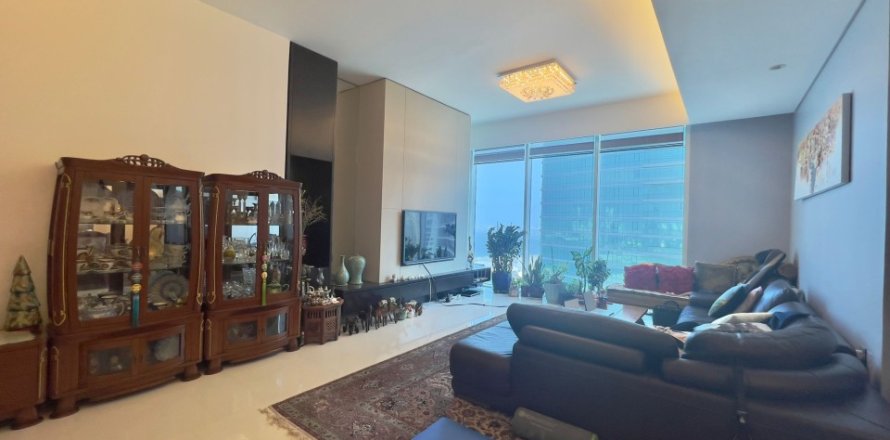 2 bedrooms Apartment in Manama, Bahrain No. 99418