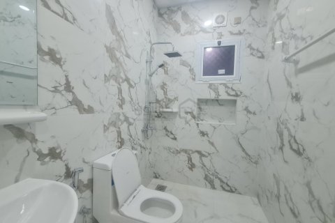 4 bedrooms Apartment in Al Hidd, Bahrain No. 99416 6