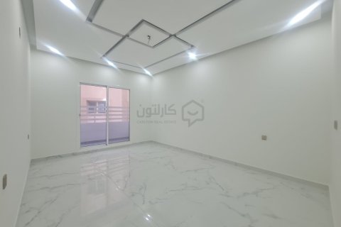 Квартира с 4 спальнями в Эль-Хадд, Бахрейн №99416