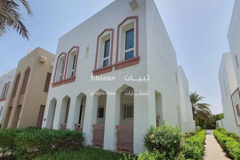 Villa de 3 dormitorios en Muscat, Oman No. 53973