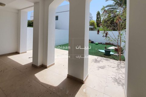 Villa de 3 dormitorios en Muscat, Oman No. 53973 10