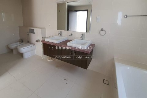Villa de 3 dormitorios en Muscat, Oman No. 53973 13