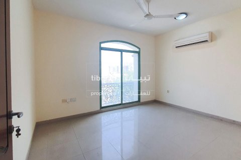 Apartment de 2 dormitorios en Muscat, Oman No. 53968 7