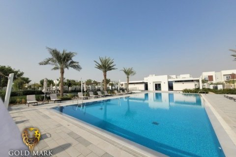 Таунхаус с 3 спальнями в Dubai Land, ОАЭ №29061