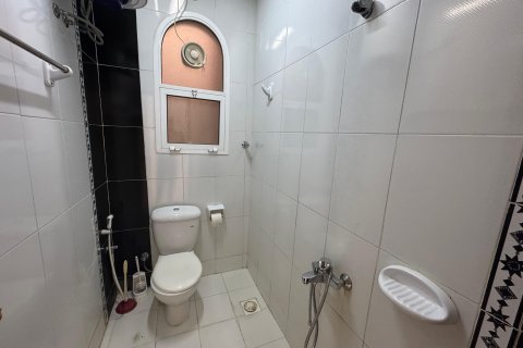 2 bedrooms Apartment in Ruwi, Oman No. 98588 4