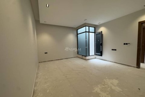 Villa de 4 chambres à Riyadh, Saudi Arabia No. 69162 17