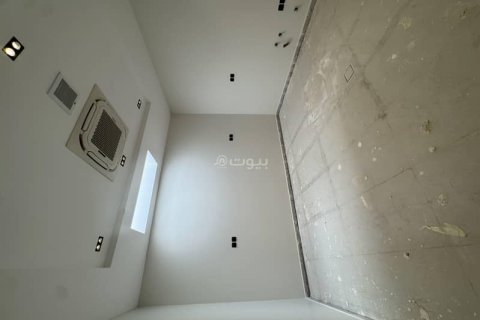 Villa de 4 chambres à Riyadh, Saudi Arabia No. 69162 18