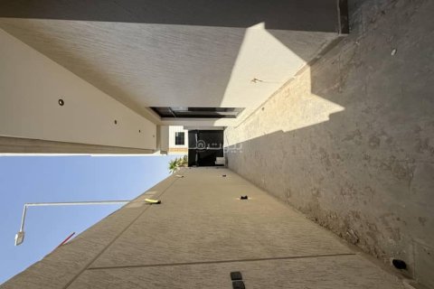 Villa de 4 chambres à Riyadh, Saudi Arabia No. 69162 9