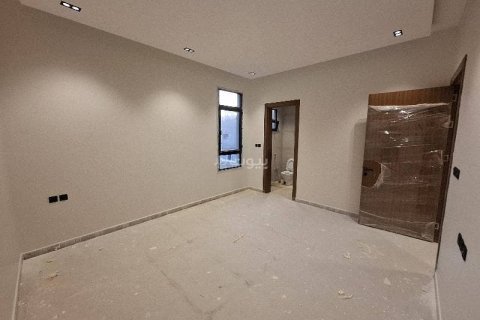 Villa de 4 chambres à Riyadh, Saudi Arabia No. 69156 7