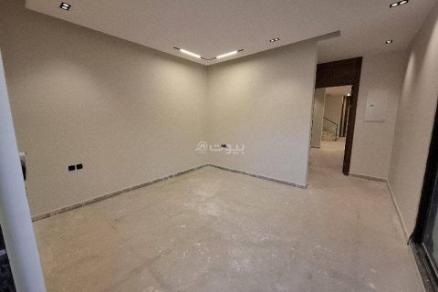 Villa de 4 chambres à Riyadh, Saudi Arabia No. 69156 17