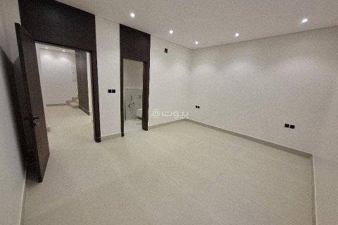 Villa de 4 chambres à Riyadh, Saudi Arabia No. 69158 14