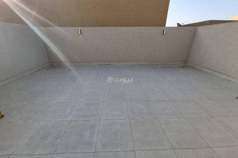 Villa de 4 chambres à Riyadh, Saudi Arabia No. 69158 18