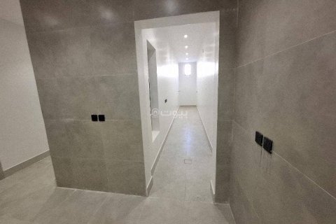 Villa de 4 chambres à Riyadh, Saudi Arabia No. 69158 9