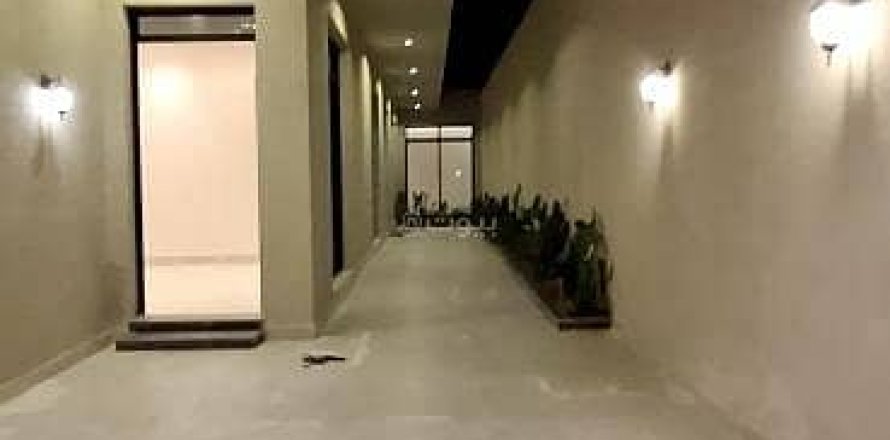Apartment de 5 dormitorios en Riyadh, Saudi Arabia No. 69159