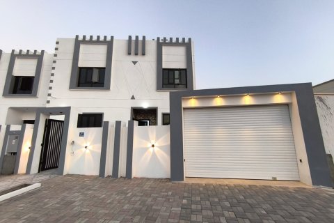 6 غرفة نوم  فيلا في مسقط , عُمان رقم 62742