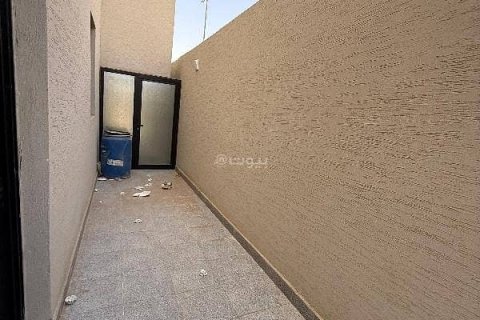 4 bedrooms Apartment in Riyadh, Saudi Arabia No. 67397 8