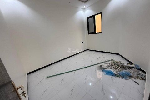 4 bedrooms Apartment in Riyadh, Saudi Arabia No. 67397 10