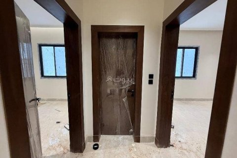3 bedrooms Apartment in Riyadh, Saudi Arabia No. 67399