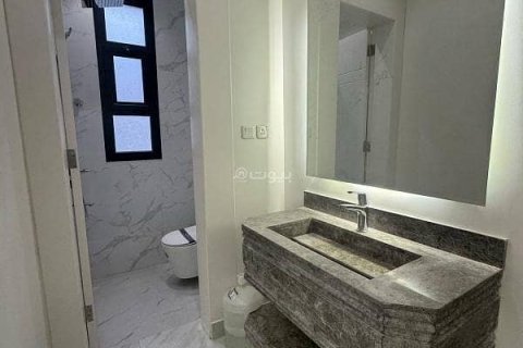 4 bedrooms Apartment in Riyadh, Saudi Arabia No. 67395 3