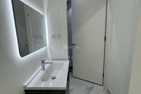 4 bedrooms Apartment in Riyadh, Saudi Arabia No. 67395 13