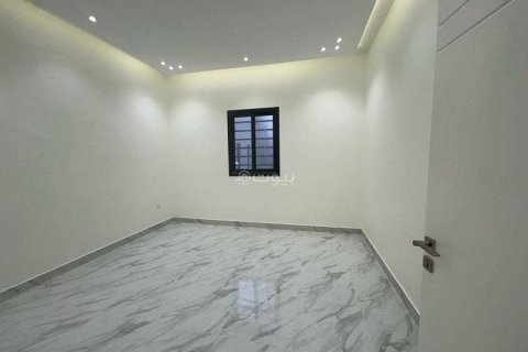 4 bedrooms Apartment in Riyadh, Saudi Arabia No. 67395 12