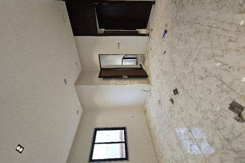 4 bedrooms Apartment in Riyadh, Saudi Arabia No. 61662 12