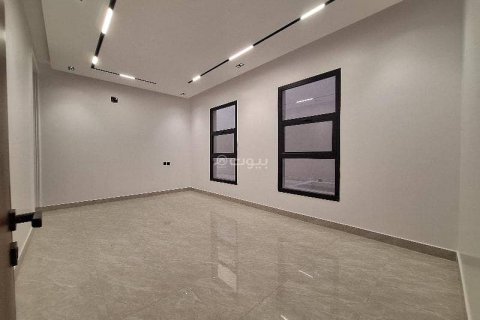3 bedrooms Apartment in Riyadh, Saudi Arabia No. 61661 8
