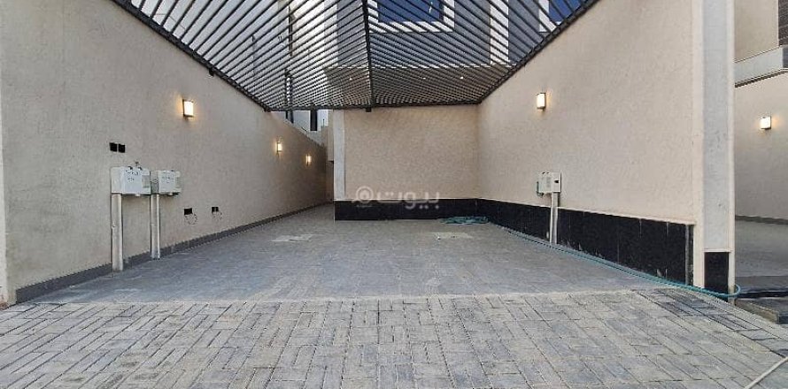 3 bedrooms Apartment in Riyadh, Saudi Arabia No. 61661